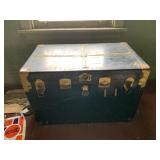 LARGE TRUNK WITH INSERT