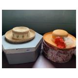 STRAW HAT WITH RABBITS ON BAND, STRAW HAT MADE IN