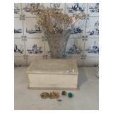 DECORATIVE BOX, VASE WITH DRIED FLOWERS, GREEN