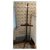 CHERRY DISPLAY EASEL, 58"