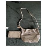 COACH PURSE AND MATCHING WALLET LIKE NEW