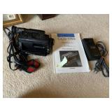 CCD-TR5 SONY CAMERA W/ BOOKLET