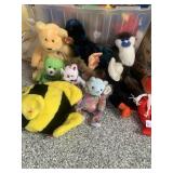 TY BEANIES GROUP