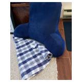 BED PILLOW AND TABLECLOTH