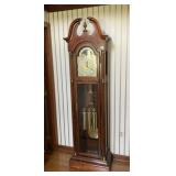 HOWARD MILLER GRANDFATHER CLOCK GREAT CONDITION