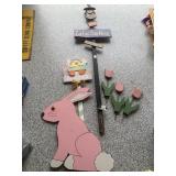 HAPPY EASTER, HALLOWEEN SIGN, TULIP