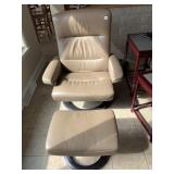 STRESS FREE RECLINER W/ OTTOMAN 39" X 33" D W/