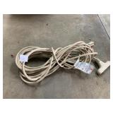 EXTENSION CORD