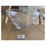 ETCHED CRYSTAL BOWL 10" D X 5" ROUND BEAUTIFUL