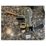 ESTATE WINE BOTTLE OPENER