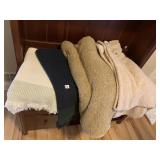 SOFT BLANKETS 4 TO GO