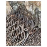 25 PIECES OF GARDEN IRON EDGING 25" W X 15" H