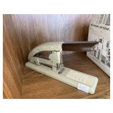 SWINGLINE 113 STAPLER