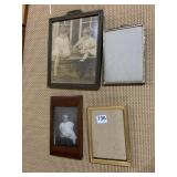 PICTURE FRAMES