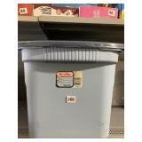 73 QT STERLITE STORAGE CONTAINER WITH LID