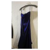 SHERRI HILL SZ. 2 BLUE GOWN W/ DRAW STRING BACK