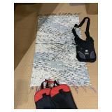 AREA RUG, TRIPLE GEAR TOTE