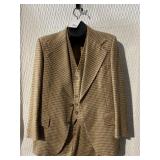 JOHN WEITZ SIGNATURE COLLECTION 3 PC. SUIT