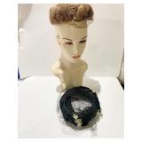 BROWN HAT WITH VELVETEEN RIBBON FUR AND NETTING