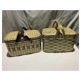 TIN PICNIC BASKET W/ WOOD HANDLES