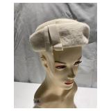 MERRI SOIE WHITE HAT