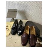 TWO PAIRS MENï¿½S SHOES ALDEN ENGLAND WITH