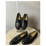NETTLETON MENï¿½S LOAFER SHOES SIZE 10 AND PAUL