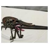 ANTIQUE CURTAIN RODS 14" EXPANDS TO 33"W/ HANGING