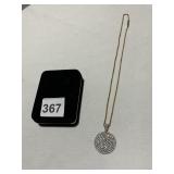 16" CHAIN W/ ROUND CENTER RHINESTONE PENDANT W/
