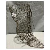 WIRE LACE UP SHOE 11" H