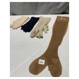 VINTAGE GLOVES AND PAIR OF STOCKINGS