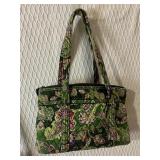 VERA BRADLEY GREEN PRINT HANDBAG