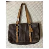 DARK BROWN COACH LEATHER HANDBAG PURPLE LINING