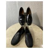 MENï¿½S SHOES TWO PAIR WEEJUNS SIZE 10 BLACK