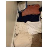 LACE TABLECLOTH, AFGHANS, THROW PILLOWS, BLACK