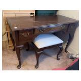 QUEEN ANN STYLE VANITY AND MATCHING SEAT