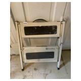STOWAWAY STEP STOOL