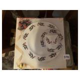 12 PC PORCELAIN DISH SET