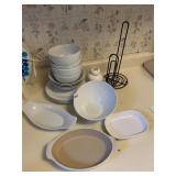 PAMPERED CHEF AU GRATIN, PAPER TOWEL HOLDER,