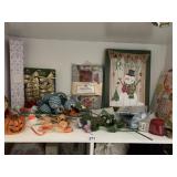 HOLIDAY Dï¿½COR, WINNIE THE POOH GIFT WRAP SET