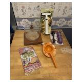 PINEAPPLE SLICER, CITRUS PRESS, COFFEE ONE CUP