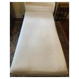CERTIPUR-US MEMORY FOAM TWIN SIZE MATTRESS AND