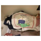 VINTAGE CARTOON PILLOWCASES, ASSORTED BLANKETS