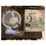 VERTICAL STEAMER AND PAMPERED CHEF DOUBLE BOILER