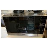 PANASONIC MICROWAVE NN-SN9655