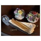 ROYAL ADDERLY FLOWERS SOME CHIPPED AS SHOWN,