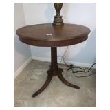 END STAND, NEED REFINISHED, BACK LEG DAMAGED