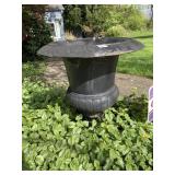 CAST IRON PLANTER
