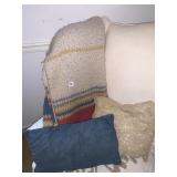 PILLOWS & THROW BLANKET