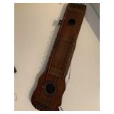 VINTAGE UKELIN WITH BOW